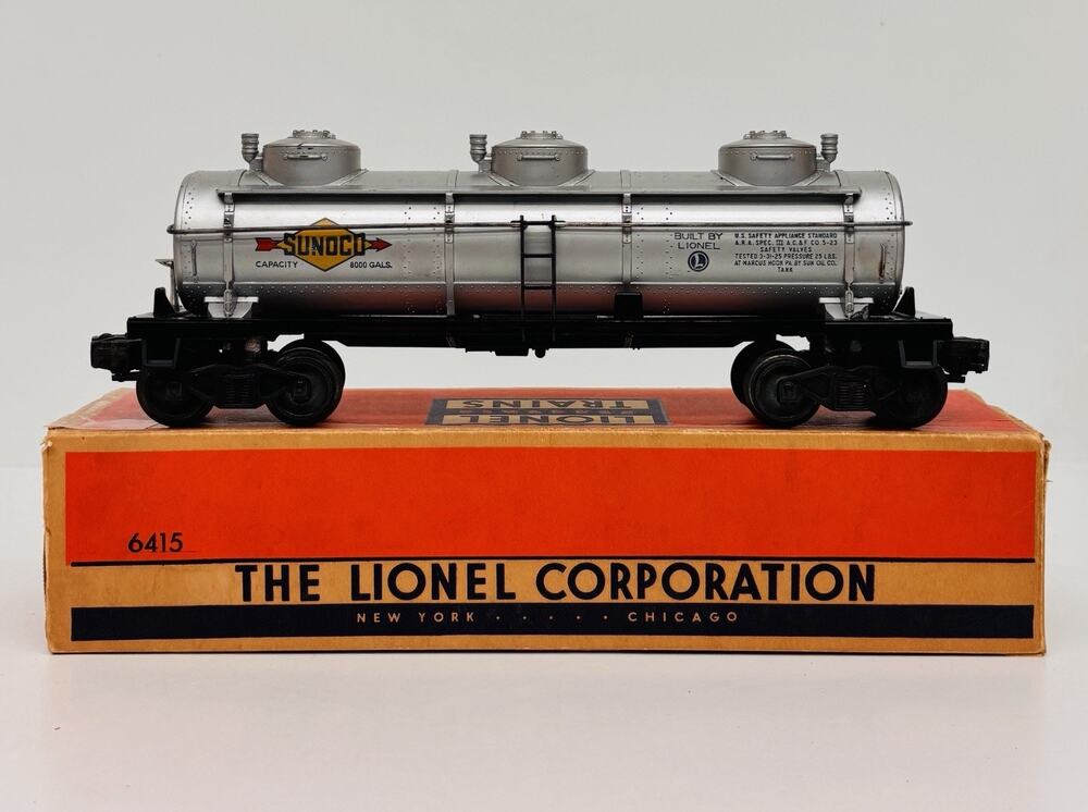 Lionel Postwar Sunoco Triple 3 Dome Tank Car 6415 w/ Original Box Variation B